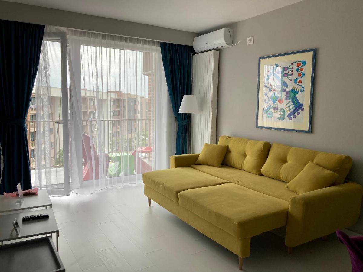 Apartamentul Max, Practic Si Confortabil ออราแด ภายนอก รูปภาพ